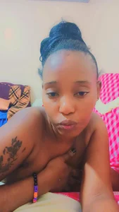 sexy-amber9 Public slika 2