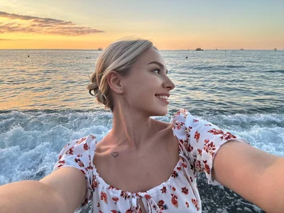 -Snowwwy- Vacation Gambar