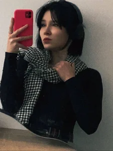 XSaraLeoneX Public Pic 4