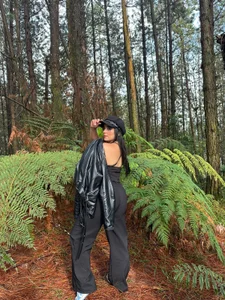 Public de taylor_bennet  photos