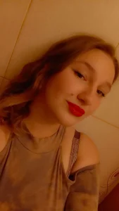 AnittaElsie Public Gambar 2