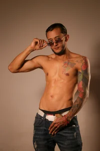 jonas_conor: Look at me 🔥❤ ( 3 фото)