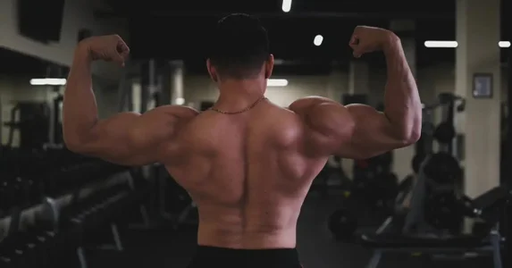 ChoreyTaiylor Pumped up at the gym 🥵 hot muscles🔥 Foto 5