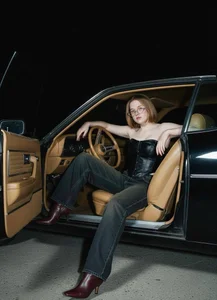 CaylaFahrni Public Immagine  3