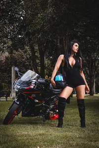 Alicee_Levine kullanıcısının Alice albümü -  4 fotoğraf