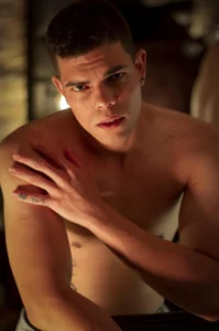 RealJoel only me Foto 2