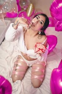 happy valentine ❤️‍🔥 de Kristal__angels  4 Imagens