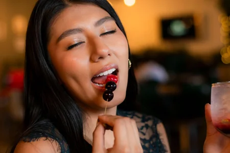 A sexy and elegant woman 🔥 de CarlaAlvez  7 photos