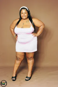 MissLola27 Lolaa Hình