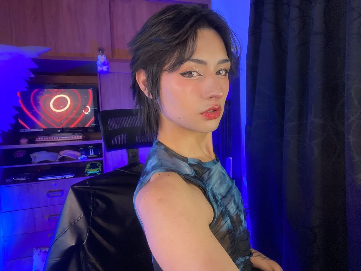 _Angell_Dustt_Star Aktuellstes Foto 7776