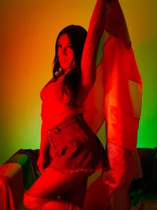 Victoria_west"The rainbow isn’t just color — it’s history, struggle, and love. 🌈✊"图片 6