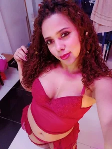 Wine lingerie od MiaVelveett  snímek