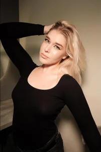 Smiley_Mia Public 圖片 2