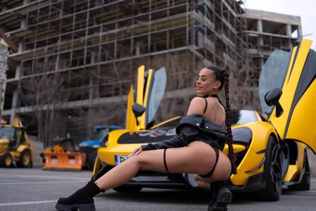 EvaZane's Fast lane Sex Photo 6