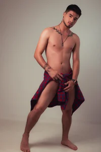 EdwardRoss_ kullanıcısının me 💦 albümü -  2 fotoğraf