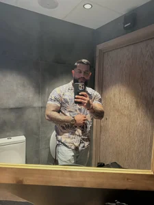 Andy8939 Public Poză