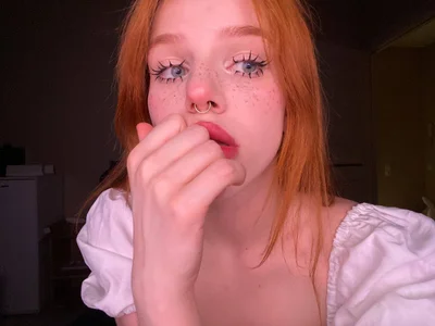 DaisyDenley Public Pic 4