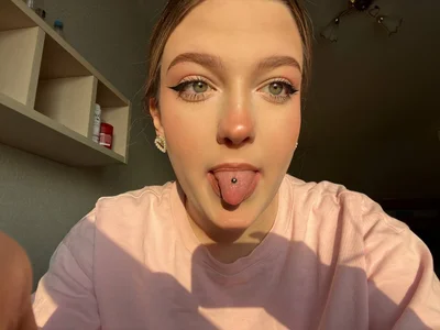 JammieMickiewicz Fully Dressed Filth Pic 3