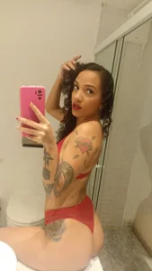 Sally_Diazz: Red is the warmest color. ( 6 фото)