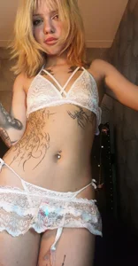 LilytReinolds my tattoos Pic 2