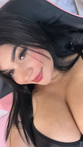 manelike_ lustful black Pic