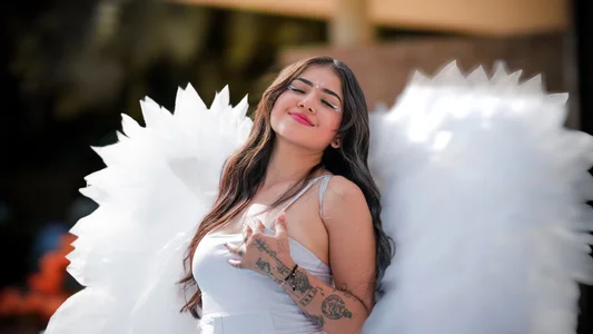 bonnie_sm your precious angel🤍🤍🤍 Foto