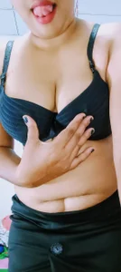 SLNISHU My sexy photo... . 💗💗💗💗 Pic 5