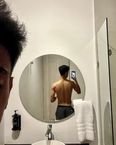Esteban_Knight 🚿🚿🛀🏻 Pic 4
