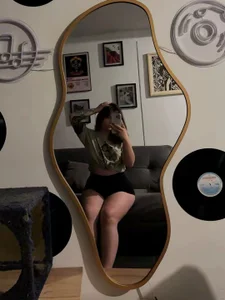 sara_cuteeyesHey图片