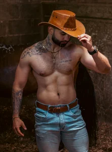 MarkHazze Cowboy🔥 Poză 4