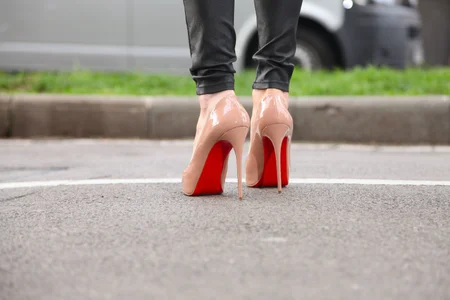 MistressNylonsPretty little things图片