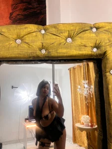 Thursday of vibrating, moaning and fucking.. Do you want something more? 💦🍆 ภาพเซ็กส์ 7 รูปของ AlexaFiory