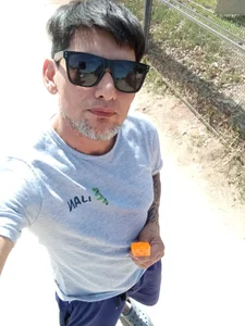 Lucas44re Está  3টি ছবি