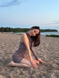 1reisatumi_ Public Pic 3