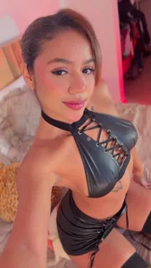 Goddess de maddiebratt  2 photos