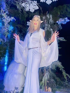 davinaclaire Soy la elfo reina 👸 Gambar 7