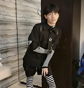 Lovers_21 Your puppet… you command, I provoke Billede 5