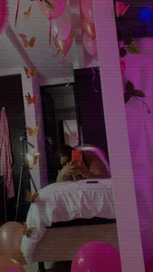 NaomiAsha Taking me photos for you Foto 6