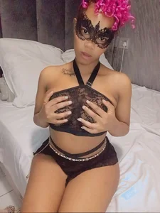 Hotytoty26 RED LINGERIE Foto 3