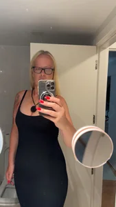 6ft4Ava Curvys Billede 3