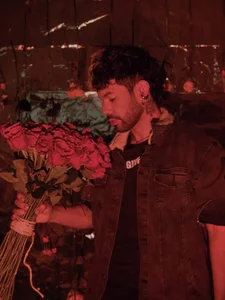 LatinMilk_ ROSAS Gambar 3