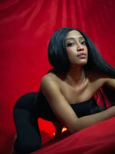 Lea_Sweetly The subtle also ignites. Pic 5