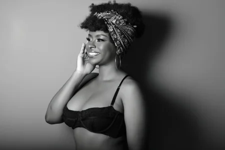 LolaJenkinss Divine temptation Pic 3