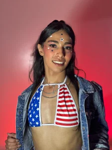 TiffValentinee_ Fourth of Juicy ❤ Pic 2