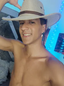 Robert_Miller21 Cowboy 🤠🔥 Sex fotek 2