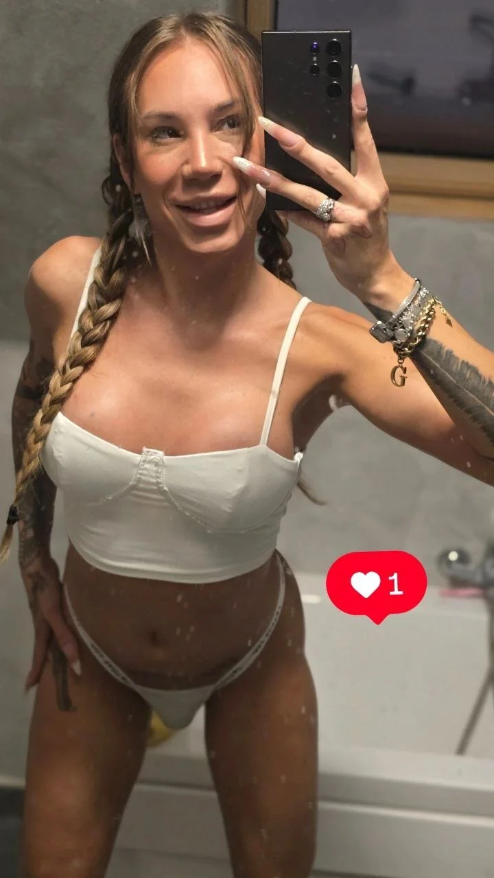 Трендове зображення  4159 TSGisele