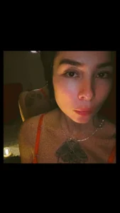 nathassa_grantYou, me, a glass of wine and a night together...❤️图片 8