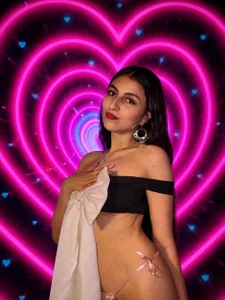 Warepetitesexy Public Pic 4