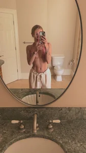 PeachyshortcakezPublic图片 5