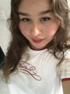 My cutest side de sharaa_miller  2 Imagens